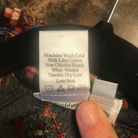 Like New Black Embroidered Jacket - Picture 6 of 8